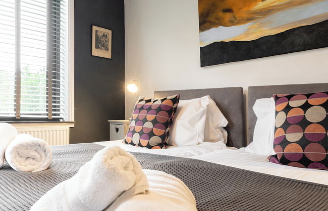 Parsons Pleck-6BD with Swimming Pool - Foto 8