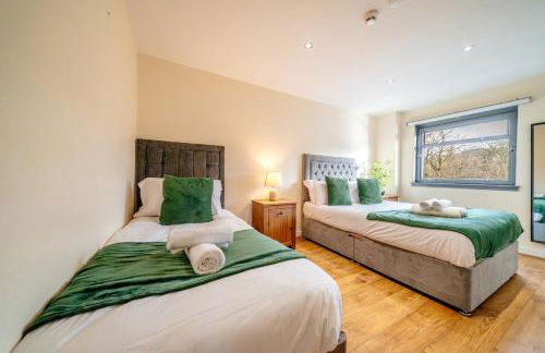 Bottom of Royal Mile 7 Beds Sleeps 12 3 Bthrooms - Photo 49