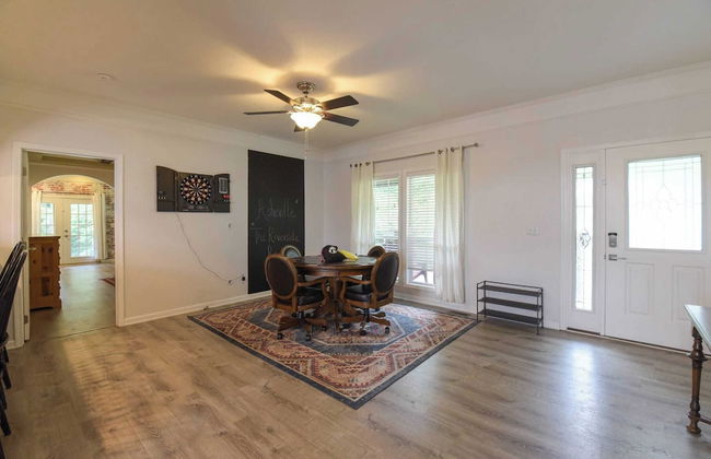 Riverside Ranch by Avantstay Mins to Downtown - Foto 27