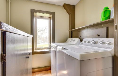 Ski-InandSki-Out Bromley Mtn Condo Wood Fireplace! - Photo 19