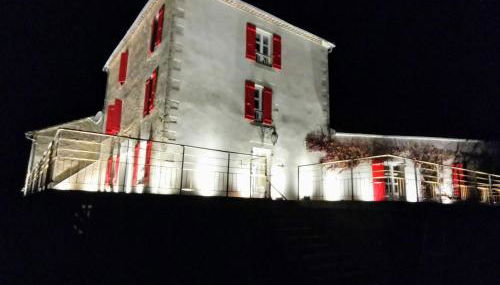 Moulin des ducs grand format by Vindihouses - piscine chaffée - escalade - billard - fitness - etc - Foto 3