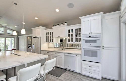 Contemporary Tacoma Cottage with Deck and Pond! - Foto 5