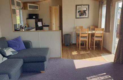 Holiday Lodge, sleeps 4, with sea & countryside views - Foto 8