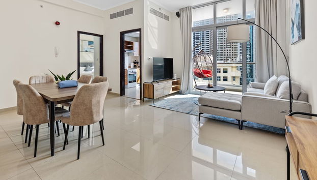 Cozy 1BR-Balcony - Walk-in to JBR beach - Foto 3, Zona de estar