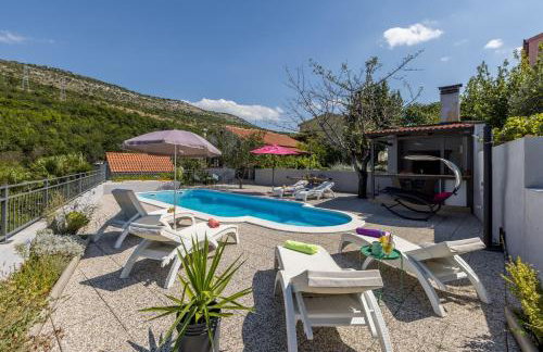 Villa Almond near Omis, private pool - Foto 2