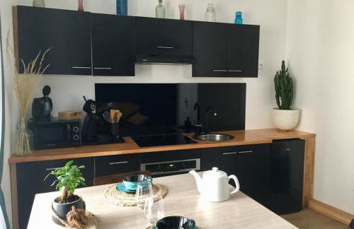 Superbe F2 au pied de Rocher! - Foto 1