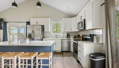 Pet Friendly Family Home Steps to Raleigh Greenway - Foto 2