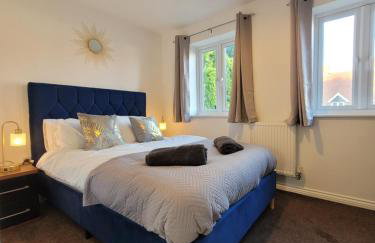 Kensington House- The Perfect home for contractor stays - Foto 4