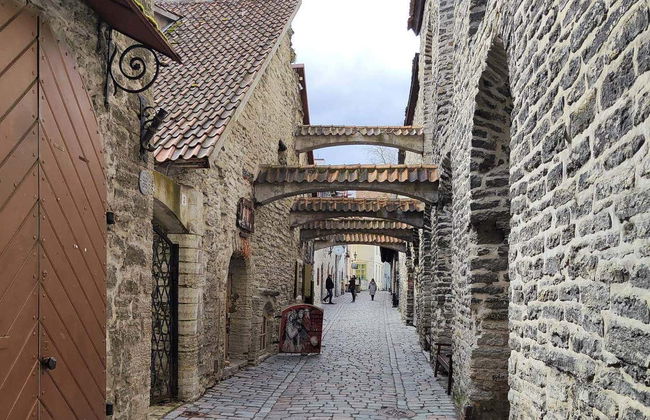 Tallinn Private Tour - Photo 3