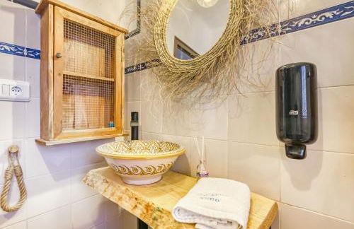 La IBICENCA & JACUZZI by XimoApartments - Photo 31