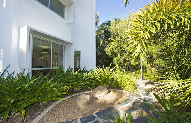 Maggies Beachfront Apt. 2 - Photo 16