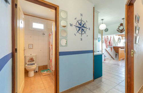 Seaside House With Heated Pool - Photo 13