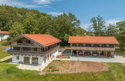 Englburger Hof - Foto 1