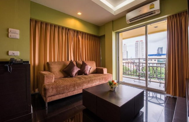 Palette Bella B All Suites Bangkok Hotel - Photo 10