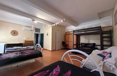 VILLA AU CALME AVEC PISCINE - Foto 15