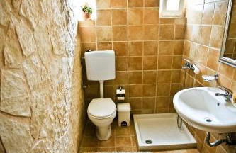 Home Suites - Photo 50