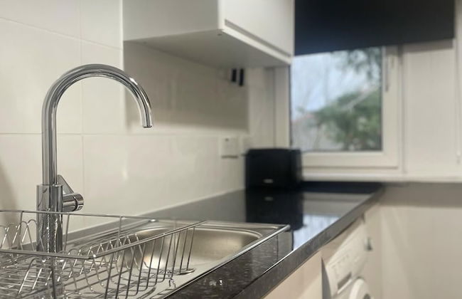 Immaculate 3-bed Apartment in Glasgow Close to M8 - Foto 14