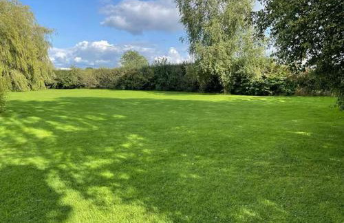 The View, Countryside Retreat with private hot tub, Cheshire - Foto 10