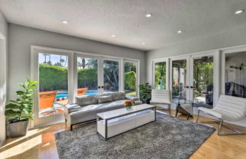 Luxe Palm Springs Home with Backyard Oasis! - Foto 11