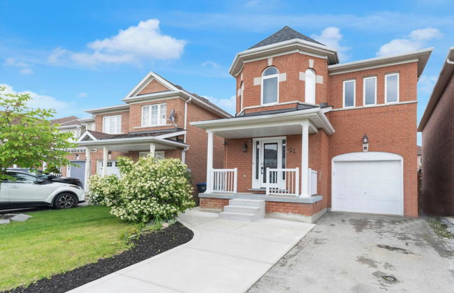 Beautiful House - On A Quiet Street - Photo 58