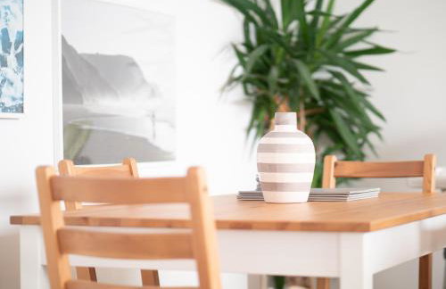 Stunning 2 bed Seaside Apartment With Sea Views - Foto 62