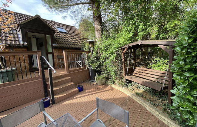 Spacious One Bed Deluxe Apartment in Daventry - Photo 10