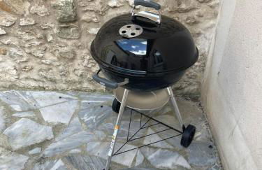 Triplex atypique-Cour intérieure-Commerces à pied - Foto 11