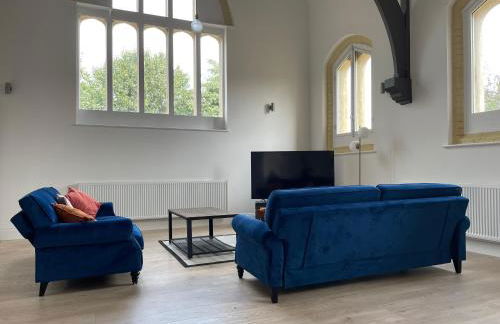 The Old School House - 6 Postland Road, Crowland - Photo 14