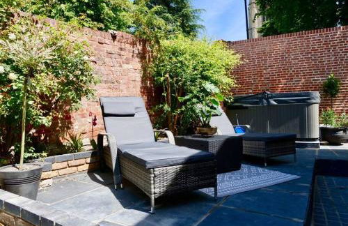 Huge Luxury 8 Bed Manor House Hot Tub Pool Table - Foto 13