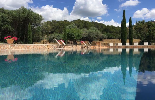 Finca Es Cabas - Photo 1