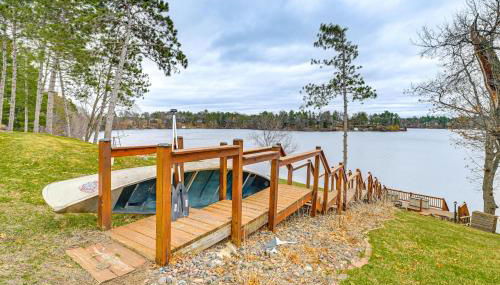 Dock, Deck and View Lakefront Chippewa Falls Studio - Foto 3