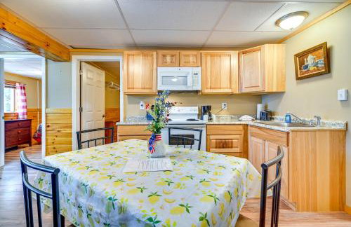 ATV-Friendly Cabin Near Lake Francis - Foto 2