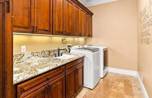 Frontier Farmhouse - Foto 8