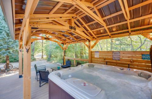 Spacious Packwood Cabin with Hot Tub - Near River - Foto 3