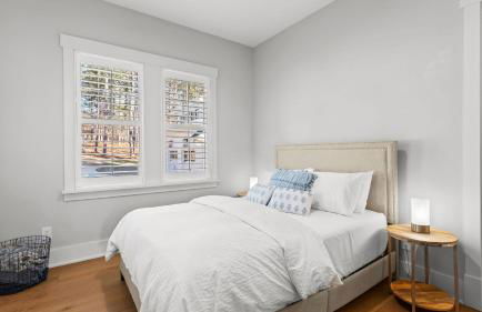 Livin' Large Lake Norman Estate w/ Pool, Dock, Game Room & Scenic Views - Foto 74