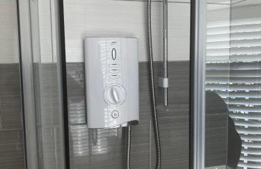 Watchmaker Cottage - Photo 15