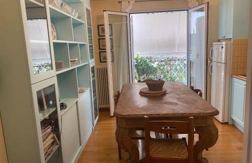 Traditional And Spacious Apartment In Neo Psychiko - Photo 15