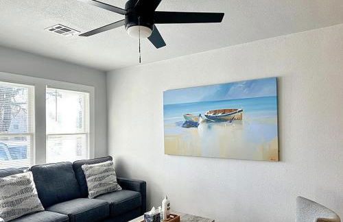 Vintage Vibes Modern Comfort 2BR for 6 Guests - Foto 15