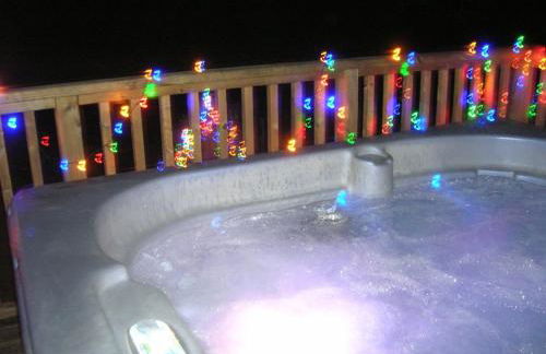 Bevan House with Hot Tub in Mid-Wales - Photo 14