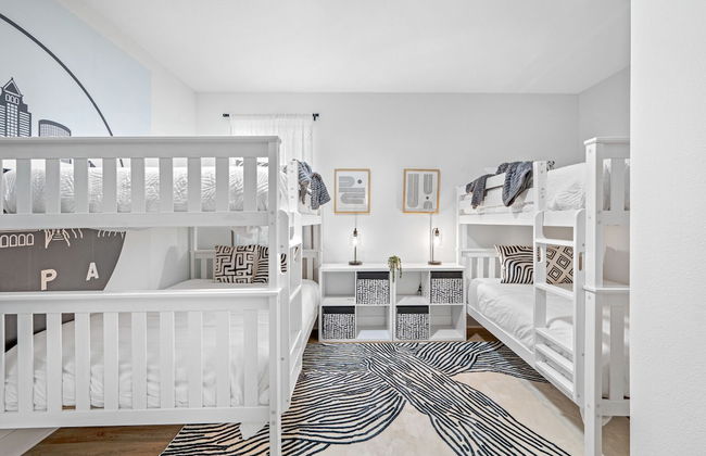 Luxury Modern Villa w/ Pool, Jacuzzi & Amenities! - Foto 7