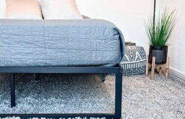 Cozy Townhouse near The Pearl & Riverwalk - Foto 18