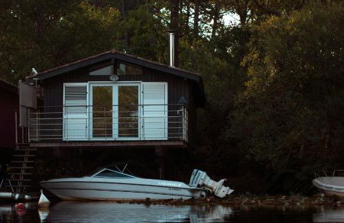 Stilted Cabin By Lake Lacanau - Foto 1