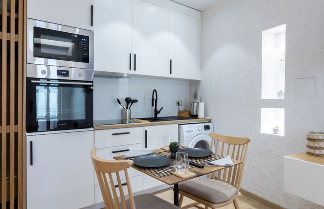 Boho Central Apartment - Photo 53