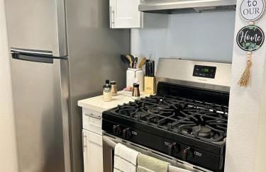 Hollywood Blvd Studio FREE DESIGNATED PARKING & WIFI - Foto 10