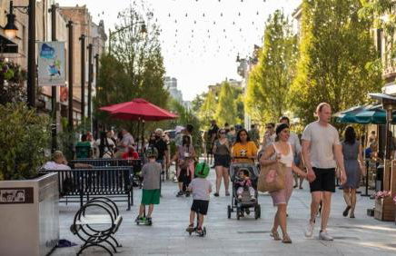 NEW! Historic Townhouse-14 min to WTC - Foto 29