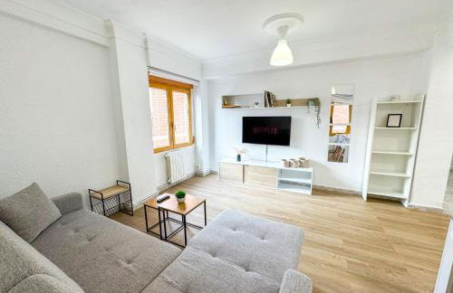 El Aguila Del Pilar ComoTuCasa - Foto 16