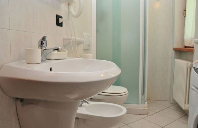 Chalet in Antey-saint-andre With Mountain Views - Foto 10