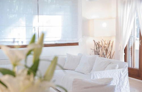 Naftilos Villa Sani with private Pool - Foto 14