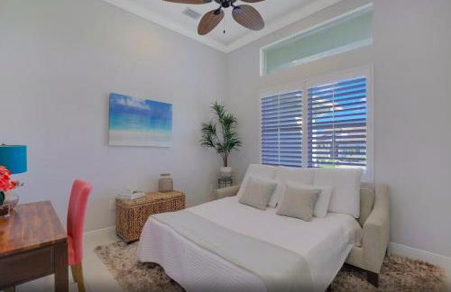 4BR Beach House Private Pool Minutes to Beach - Foto 24