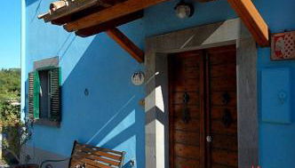 Blue House Near Bagnoregio-overlooking the Umbrian Mountains and Tiber Valley - Foto 5